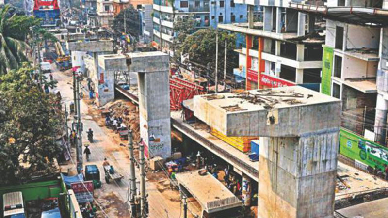 No safety measure at under
construction flyover sites  
