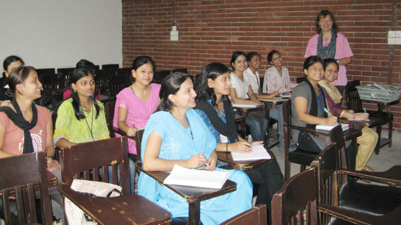 Socio-cultural consequences of English 
language education practices in Bangladesh 