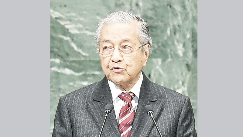 Suu Kyi loses Malaysia support, says Mahathir