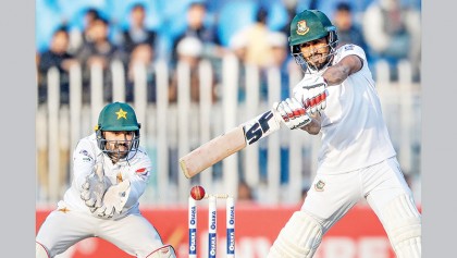 Tigers post 
233 in first 
innings 