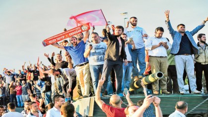 265 killed as Turkey foils coup attempt
