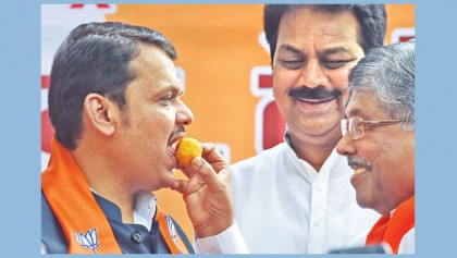 BJP makes comeback in Maharashtra