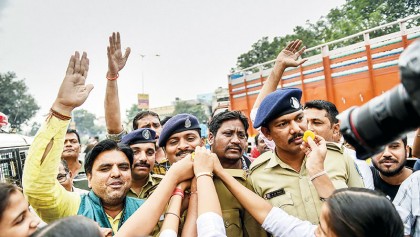 ‘Celebration’ as India cops kill rape-murder suspects