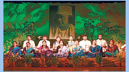 Chhayanaut pays tribute to Nazrul on his 43rd death anniversary