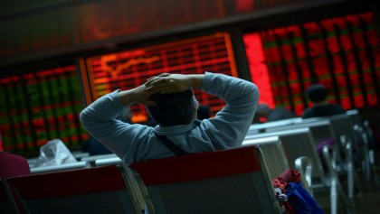 China stocks suffer in thin holiday trade