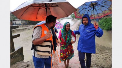 Weakened ‘Bulbul’ crosses Bangladesh coast