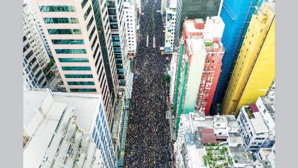 Demonstration chokes HK as extradition anger boils