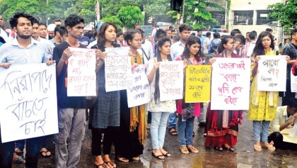 Dhaka crippled as students’ protests enter 5th day