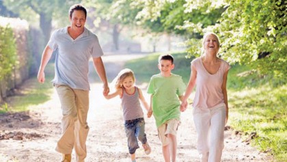 Diabetes diagnosis may 
help other family members' 
health lifestyle changes 