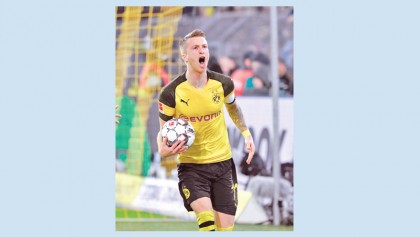 Dortmund edge past Bayern