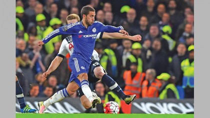Chelsea�s Hazard brings Leicester historic title 