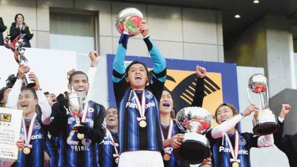 Gamba Osaka lift Emperor�s Cup 