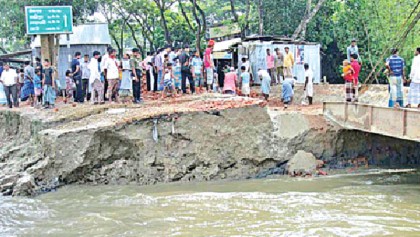Erosion renders 300 families homeless