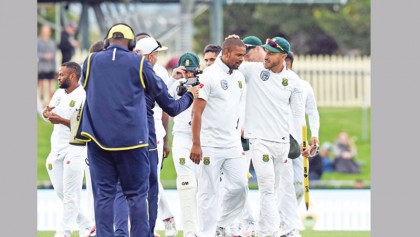 ICC reviewing du Plessis ball-shining footage