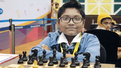 Fahad stuns 
Russian GM