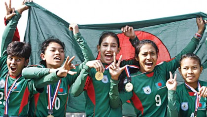 Bangladesh lift AFC Girls
U-14 soccer title 