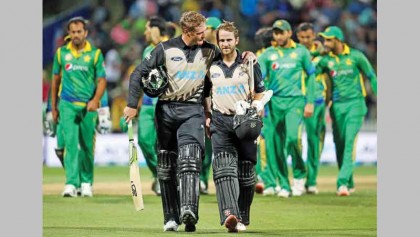 Guptill, Williamson world record stand sinks Pakistan