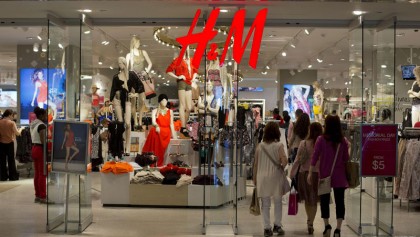 H&M profits down as bricks and mortar turnover falls