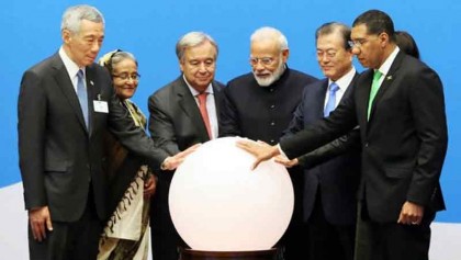 Hasina feels necessity of Gandhian approach in today’s divisive world