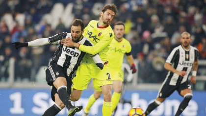 Higuain double as Juve move 4 points clear of Roma 