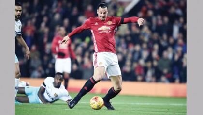 Ibra, Martial see ManU through