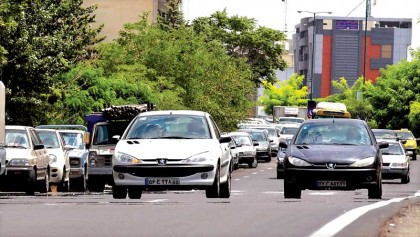 Iranian president in France for business bonanza
