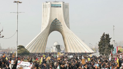Iranians march against Trump ‘threats