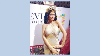 Janhvi, Khushi unveil Sridevi’s wax statue at Madame Tussauds Singapore