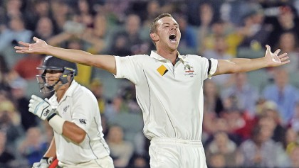 Australia seize control of day-night Test