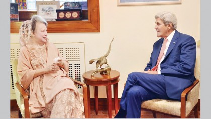 Khaleda talks polls with Kerry