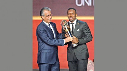 Khalil bags Asian player of the year award 