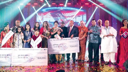 Ankon wins title of ‘Khude Gaanraj’