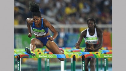Family tragedy behind historic US hurdles sweep 