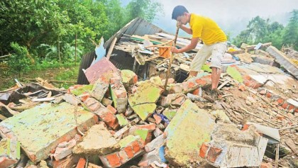 Landslides kill 30 in Darjeeling