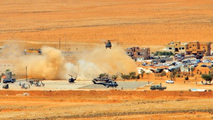 Lebanon army advances against IS in border battle
