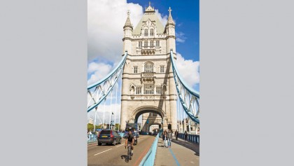 London’s Tower Bridge closes until New Year