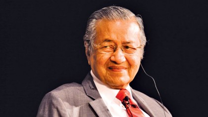 Malaysia PM denounces caning for 
lesbian sex