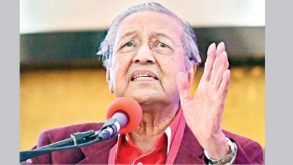 92-year-old Mahathir
named oppn PM candidate