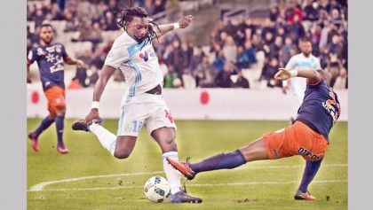 Marseille ride on Bafetimbi Gomis hattrick 