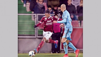 New recruit Payet unable to save Marseille 

