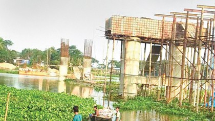 ‘Matlab Bridge’ in Chandpur nearing completion