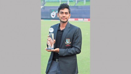 Mehidy lifts player of the tournament award