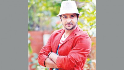Nirob to appear in new film Meye Kar