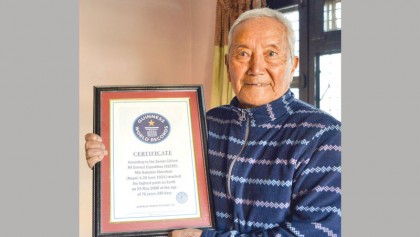 85-year-old dies on Everest during world record bid