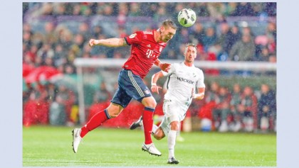 Minnows give Bayern a scare