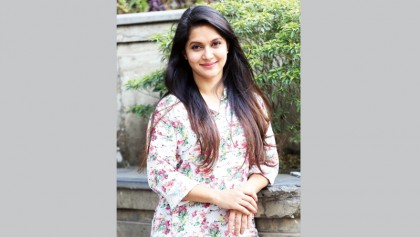 Mithila hosts new radio show ‘Berey Othar Golpo’