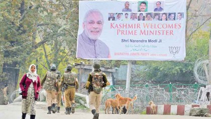 Curfew, mass arrests in Kashmir