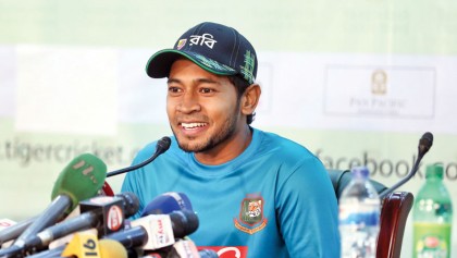 Mushfiq adamant to keep wickets