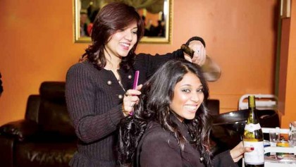 Nadia�s Glamour Den