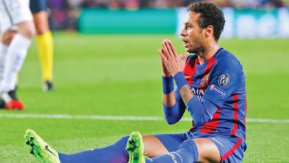 Neymar steps out of Messi’s shadow	